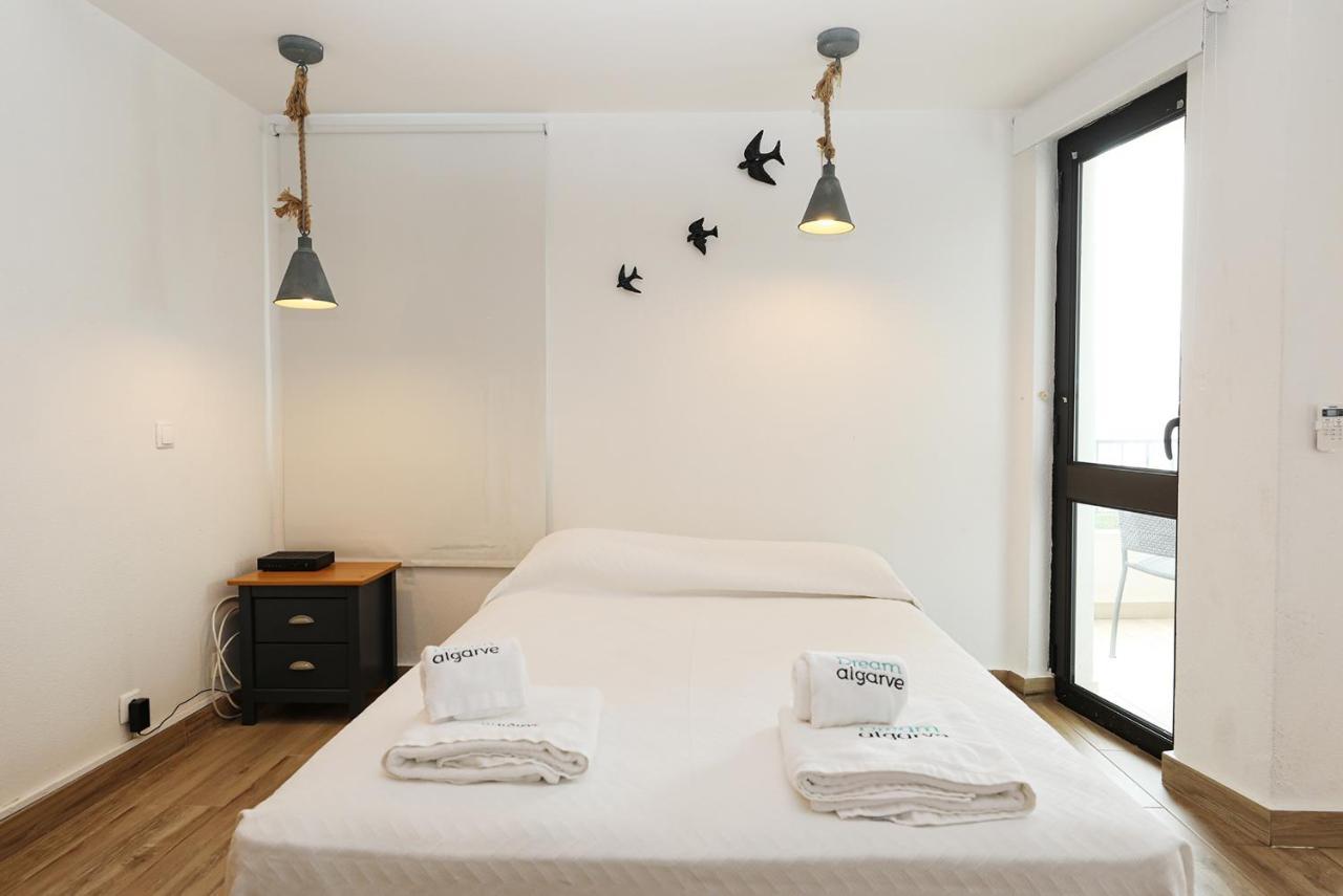 A57 - Lighthouse Apartment In Via Dona Ana Lagos Luaran gambar
