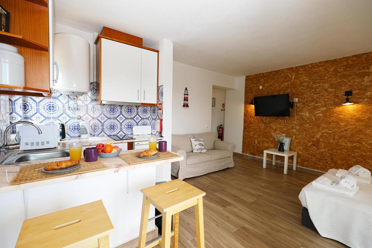 A57 - Lighthouse Apartment In Via Dona Ana Lagos Luaran gambar