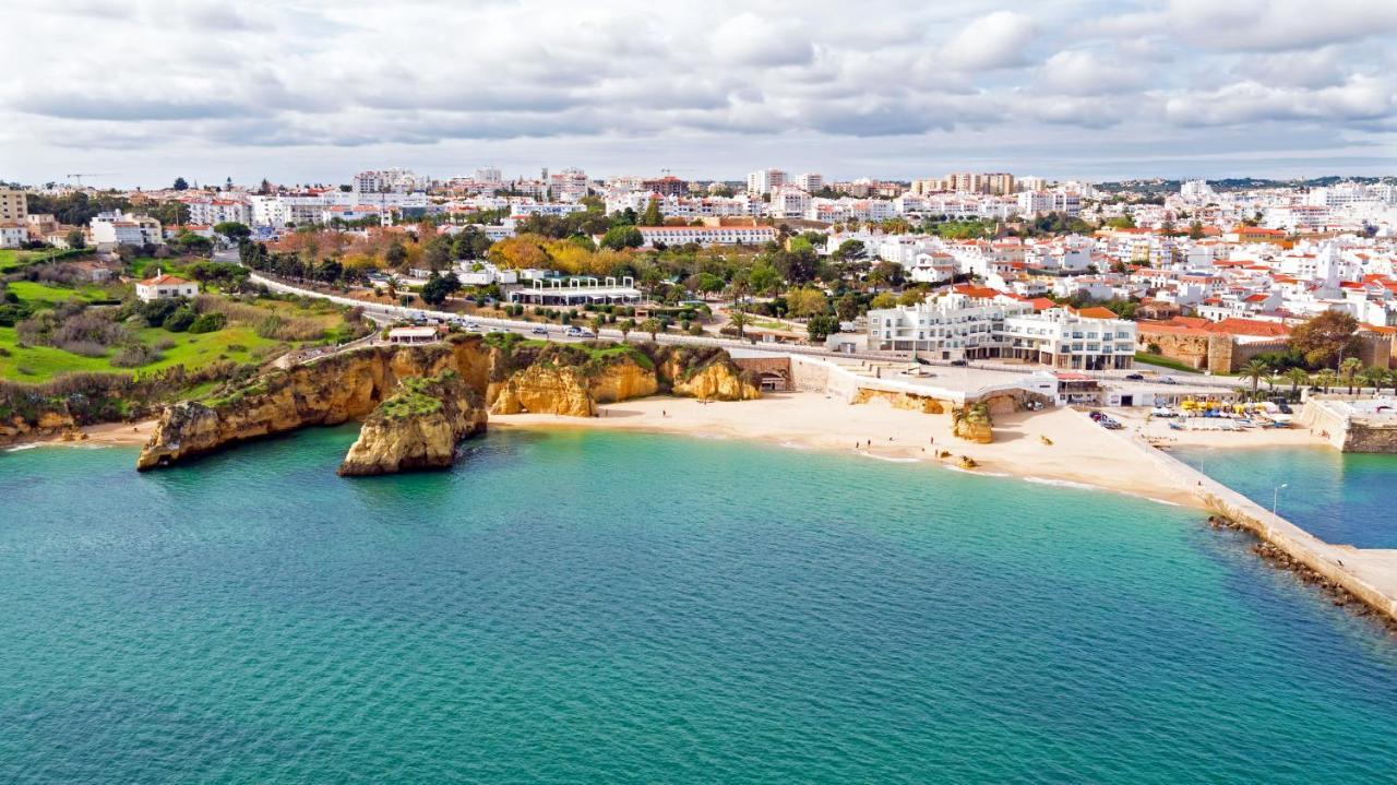 A57 - Lighthouse Apartment In Via Dona Ana Lagos Luaran gambar